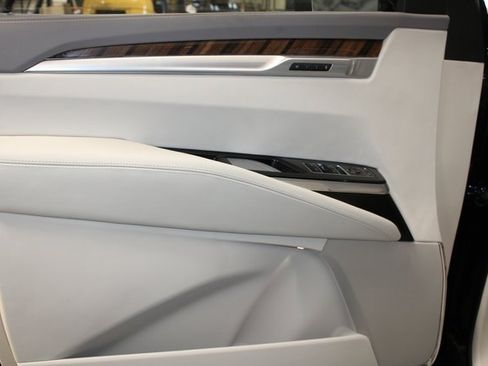 New 2026 Cadillac Escalade Platinum Luxury image 12