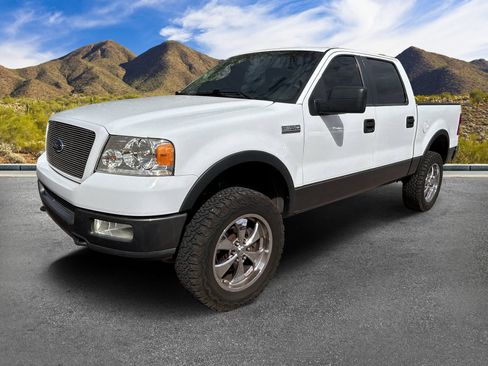 Used 2005 Ford F150 XLT AWD/4WD image 2