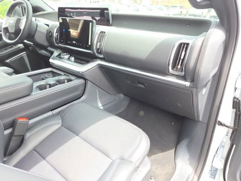 New 2026 Ford Expedition Platinum w/ Stealth Performance Package AWD/4WD image 16