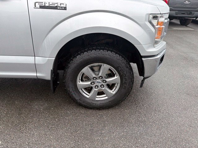 Used 2019 Ford F150 XLT w/ Equipment Group 302A Luxury AWD/4WD image 16