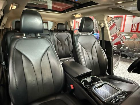 Used 2023 Lincoln Nautilus Reserve w/ Luxury Package image 20