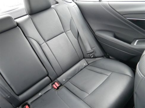 Certified 2025 Subaru Legacy Limited w/ Popular Package #3 image 17