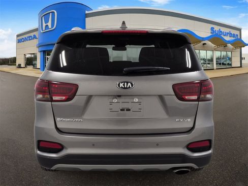 Used 2019 Kia Sorento EX image 7
