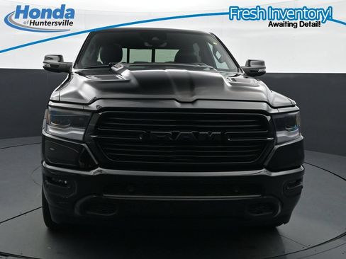 Used 2023 RAM 1500 Laramie AWD/4WD image 3