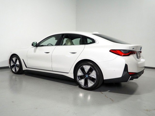 Used 2023 BMW i4 eDrive40 RWD image 8