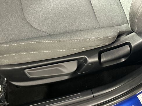 Used 2025 Kia K4 FWD image 20