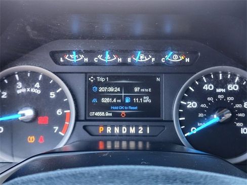 Used 2017 Ford F350 XLT image 30