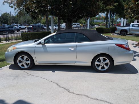 Used 2004 Toyota Solara SE FWD image 7