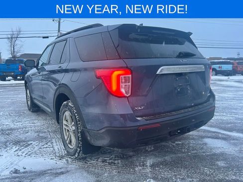 Certified 2021 Ford Explorer XLT w/ Class III Trailer Tow Package image 4