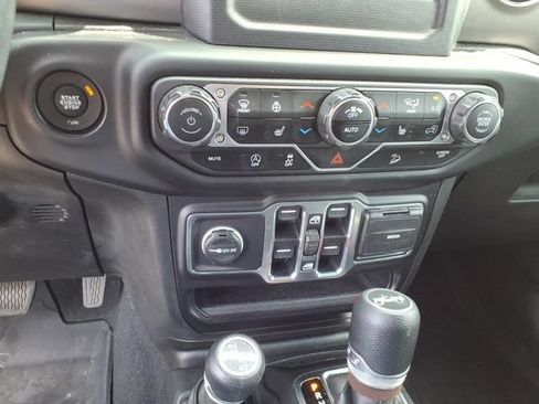 Used 2020 Jeep Wrangler Unlimited Sport AWD/4WD image 11