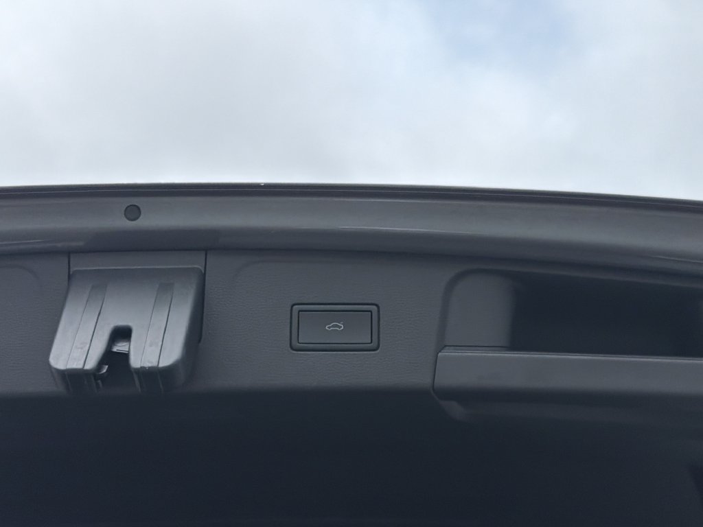 New 2025 Volkswagen Atlas SEL AWD/4WD image 16