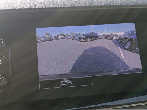 Used 2023 Buick Envision Preferred image 23