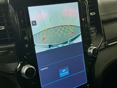 Used 2022 RAM 1500 Limited w/ Bed Utility Group image 17