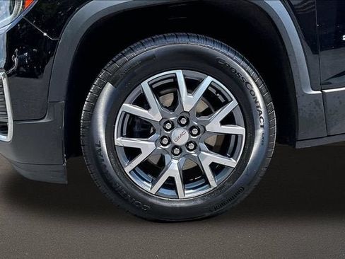 Used 2023 GMC Acadia SLT w/ Preferred Package AWD/4WD image 8