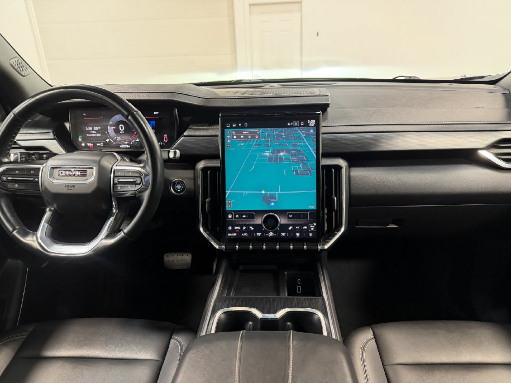 Used 2024 GMC Acadia Elevation AWD/4WD image 18
