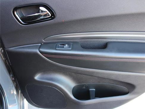 Used 2024 Dodge Durango GT image 37