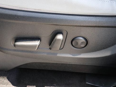 Used 2022 Hyundai Palisade SEL w/ Premium Package FWD image 31