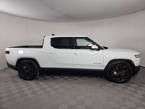 Used 2023 Rivian R1T Adventure image 6