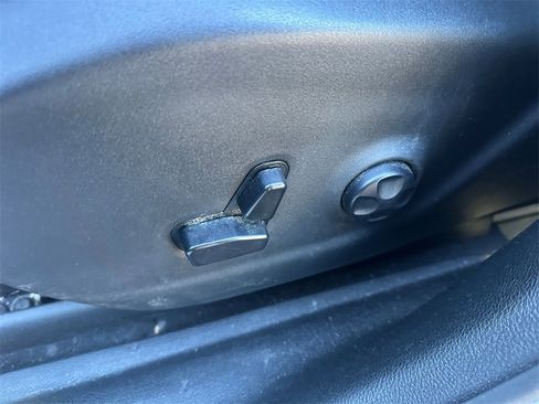 Used 2021 Jeep Cherokee Latitude Lux image 28