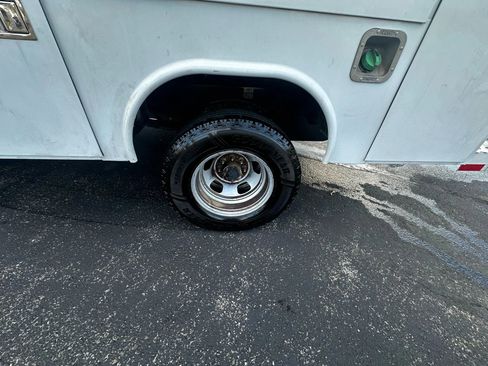 Used 2014 RAM 3500 Tradesman image 10