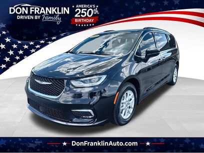 Used 2022 Chrysler Pacifica Touring-L