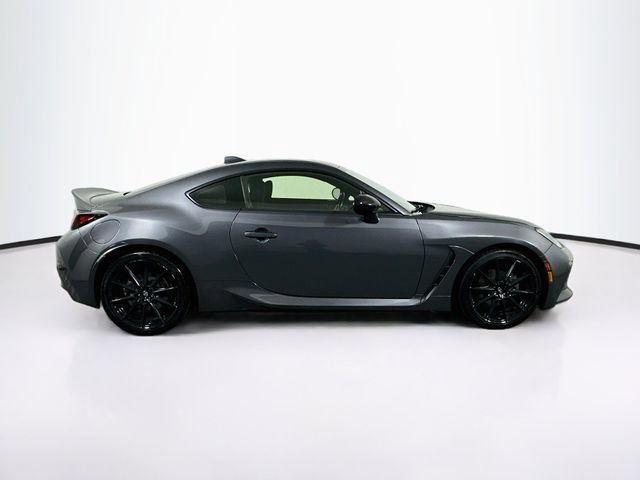 Used 2022 Toyota GR86 Premium RWD image 10