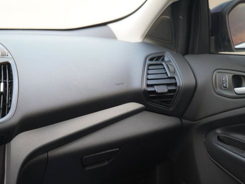 Used 2019 Ford Escape SE AWD/4WD image 28