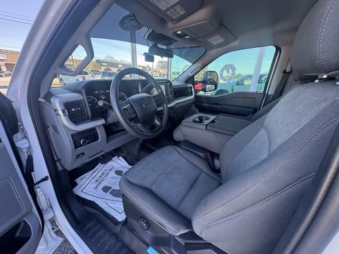 Used 2024 Ford F350 XL w/ XL Chrome Package image 8