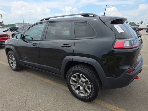 Used 2022 Jeep Cherokee Trailhawk w/ Trailer Tow Group image 3