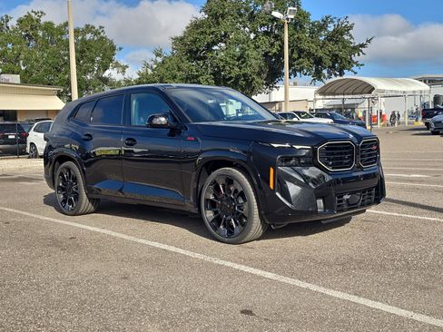 New 2026 BMW XM Label Red image 2