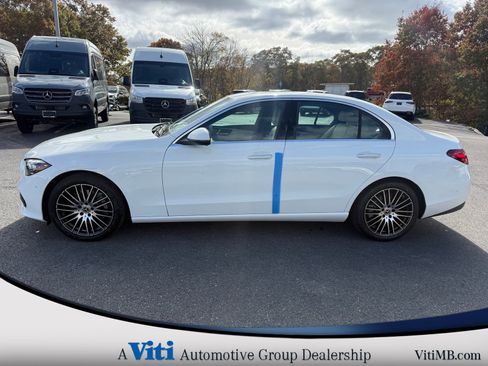 Used 2026 Mercedes-Benz C 300 4MATIC Sedan image 4