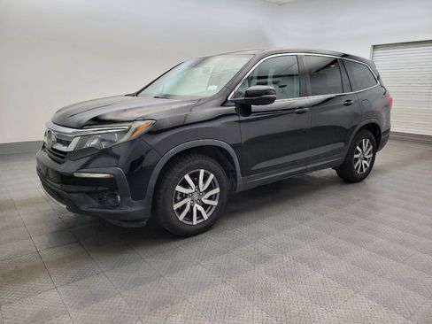 Used 2021 Honda Pilot EX image 2