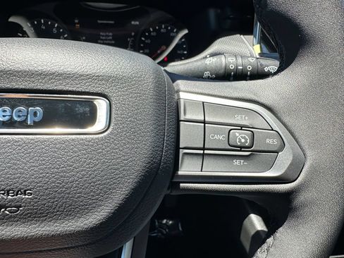 New 2026 Jeep Compass Latitude AWD/4WD image 22