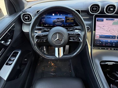 Used 2024 Mercedes-Benz GLC 300 4MATIC image 14