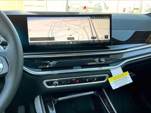 Used 2026 BMW X5 xDrive40i image 7