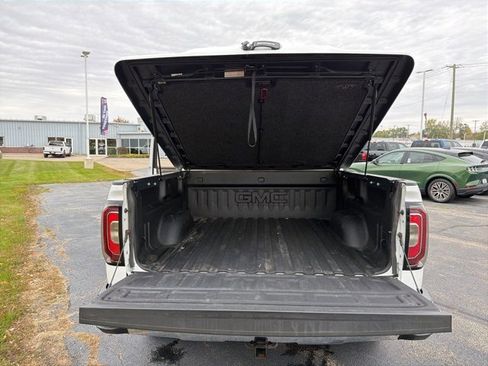 Used 2017 GMC Sierra 1500 SLT image 24