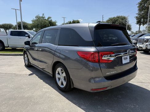 Used 2019 Honda Odyssey EX-L image 7