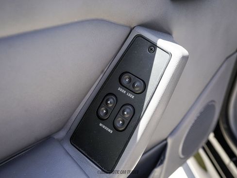 Used 1993 Ford Mustang Cobra RWD image 48