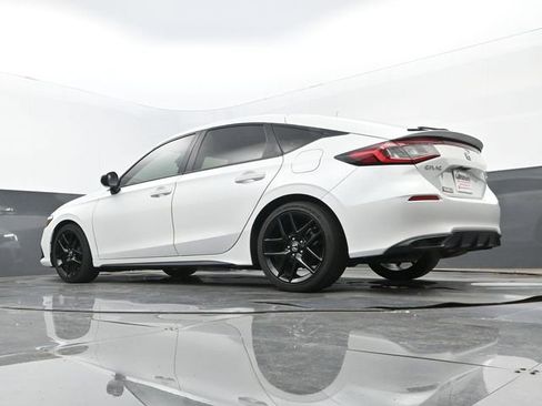 Used 2022 Honda Civic Sport image 10