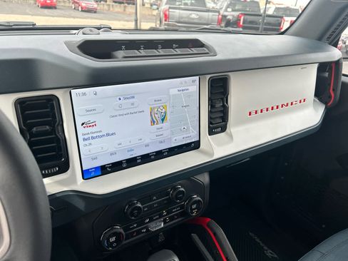 New 2026 Ford Bronco Heritage Edition image 23