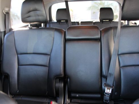 Used 2017 Honda Pilot Touring image 31