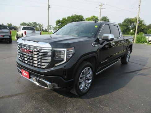 Certified 2024 GMC Sierra 1500 Denali w/ Denali Reserve Package AWD/4WD image 13