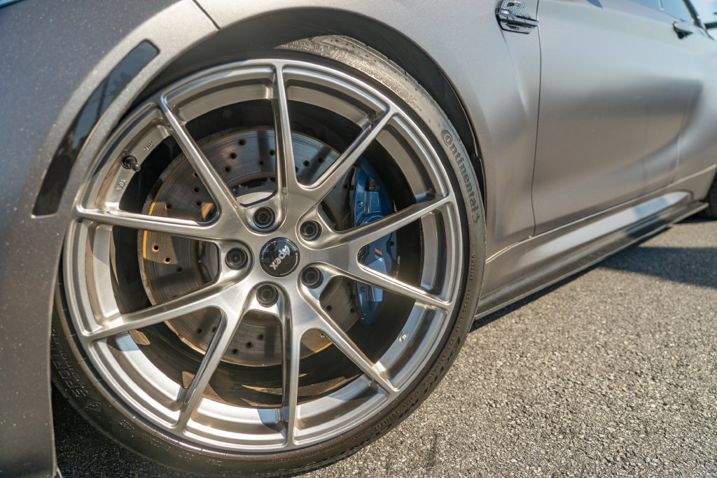 Used 2018 BMW M2 RWD image 3