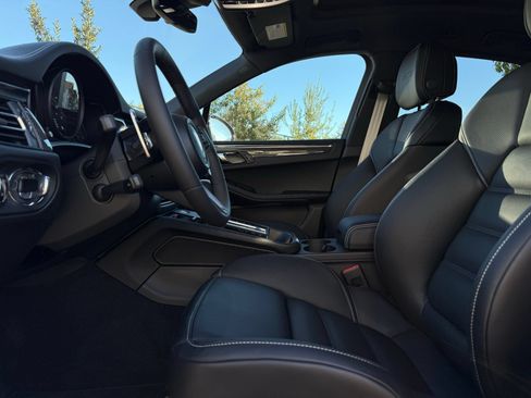 New 2026 Porsche Macan GTS AWD/4WD image 13