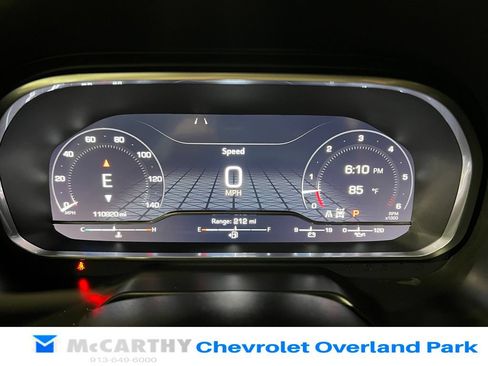 Used 2023 GMC Yukon XL AT4 w/ Technology Package AWD/4WD image 13