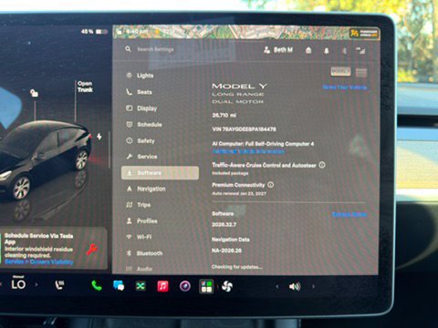 Used 2023 Tesla Model Y Long Range AWD/4WD image 32