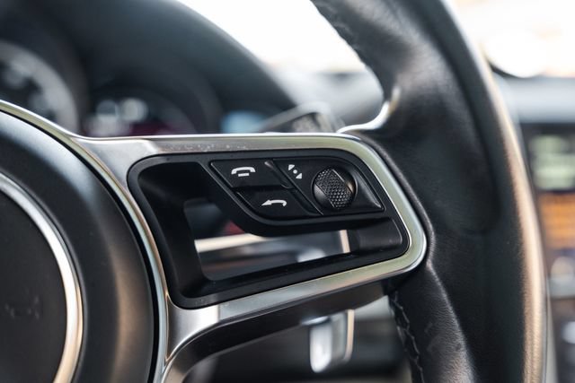 Used 2016 Porsche Cayenne Turbo AWD/4WD image 66