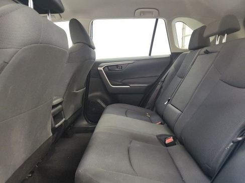 Used 2019 Toyota RAV4 LE image 10