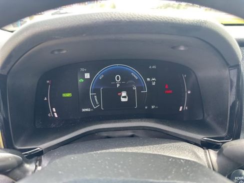 Used 2025 Toyota Camry LE FWD image 16