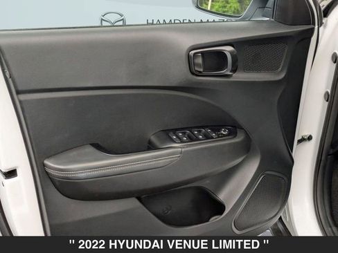 Used 2022 Hyundai Venue Limited w/ Cargo Package image 11